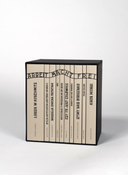 Wspomnienia z Auschwitz - box 10 książek